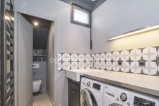 OULLINS (69600) à vendre Maison rénovée de 165 m2, 7 pièces 