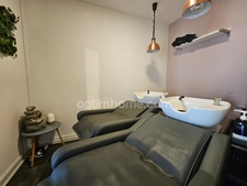 GRAND LYON - Coup de cœur pour ce magnifique Salon de coiffure !