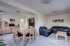 A vendre maison 110 m² - 5 pièces - parcelle 469 m² - Vaulx en Velin Secteur Rize