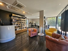 GRAND LYON - Coup de cœur pour ce magnifique Salon de coiffure !