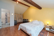 Montanay (69250) Propriété rare 320 m² : maison principale + appartement indépendant, Grand jardin arboré à 20 min de Lyon