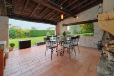 Montanay (69250) Propriété rare 320 m² : maison principale + appartement indépendant, Grand jardin arboré à 20 min de Lyon