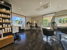 GRAND LYON - Coup de cœur pour ce magnifique Salon de coiffure !