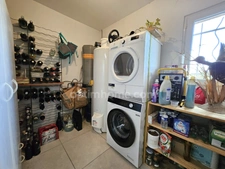 SAVIGNEUX (01480) – Maison familiale 125 m² – 3 chambres – Véranda – Jardin – Garage double