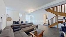 TREVOUX (01), à vendre Appartement de charme en duplex 100 m2, 3 chambres