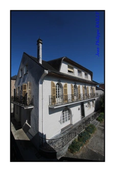 Maison à vendre 14 pièces BENEJACQ (64)
