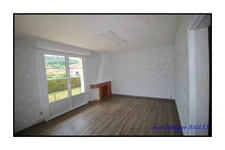 Maison à vendre 4 pièces NAY (64)