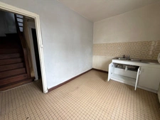Propriete à vendre 10 pièces  (56) investisseur