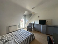 Maison à vendre 5 pièces  (56)