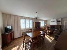 Maison à vendre 6 pièces  (56)