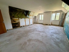 Maison à vendre 8 pièces  (56)