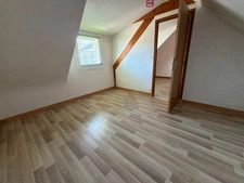 Maison à vendre 6 pièces  (56)