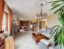 Maison à vendre 7 pièces  (56)