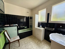 Maison à vendre 8 pièces  (56)