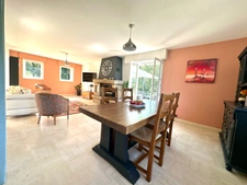 Maison à vendre 8 pièces  (56)