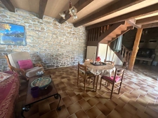 Maison à vendre 7 pièces  (56)
