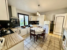 Maison à vendre 8 pièces  (56)