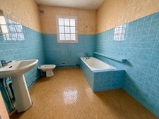 Maison à vendre 8 pièces  (56)