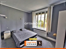 Maison à vendre 13 pièces LA CAPELLE (02)