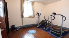 Spacieuse maison de 273 m² proche centre-ville à Fourmies