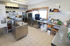 Local commercial 205m² + appartement 140m²