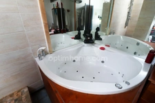 Local commercial 205m² + appartement 140m²