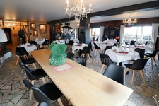 Local commercial 205m² + appartement 140m²