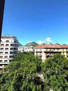 Appartement 5 pièces 109m²