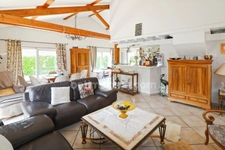 Maison 5 pièces 163m²
