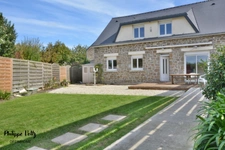 Maison individuelle en centre bourg avec vie plain-pied