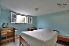 Maison individuelle dans le centre du bourg au calme !