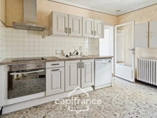 Maison à vendre 5 pièces ROQUEMAURE (30)-terrain 541m²