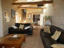 Laudun-maison de village 90m² avec cour et terrasse  