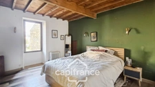 Propriete à vendre 12 pièces ROQUEMAURE 310m²-piscine-spa-sans vis-à-vis- terrain 1225m²