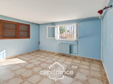 Maison à vendre 5 pièces ROQUEMAURE (30)-terrain 541m²