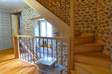 EXCLUSIF Maison en pierres centre village