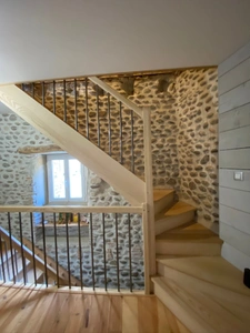 EXCLUSIF Maison en pierres centre village