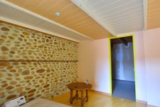 EXCLUSIF Maison en pierres centre village