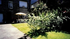 MAISON 6 pièces de  140 m² sur terrain clos de 420 m² en Plein centre ville