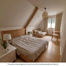 MAISON 6 pièces de  140 m² sur terrain clos de 420 m² en Plein centre ville