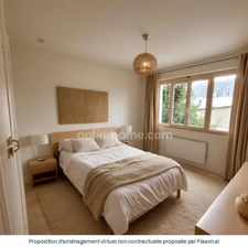 MAISON 6 pièces de  140 m² sur terrain clos de 420 m² en Plein centre ville