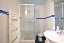 Longère 184 m² T7 - 4 chambres - Terrain 2489 m², près de Dol de Bretagne 