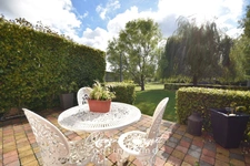 🏡 LE FAVRIL – Le confort d’une maison récente, le charme d’un grand jardin ! ☀️🌳