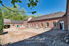 🌳 Propriété de charme rare avec bois, dépendances et 220 m² habitables – À l’abri des voisins à Becquigny 🏡✨