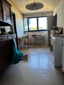 Appartement T4 de 84m2 avec grand balcon terrasse