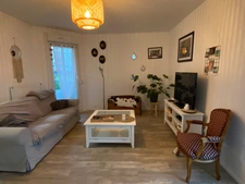 Dpt Moselle (57), à louer BOULAY MOSELLE appartement T2, 1 chambre, 2 balcons    