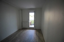 Dpt Moselle (57), à louer BOULAY MOSELLE appartement T2, 1 chambre, 2 balcons    
