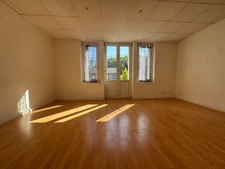 Dpt Moselle (57), à louer BOUZONVILLE appartement T4   