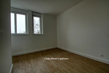 Dpt Moselle (57), ZIMMING appartement de 110.50 m², 3 chambres + garage 