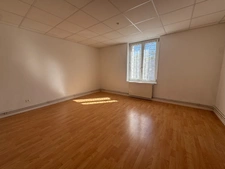 Dpt Moselle (57), à louer BOUZONVILLE appartement T4   